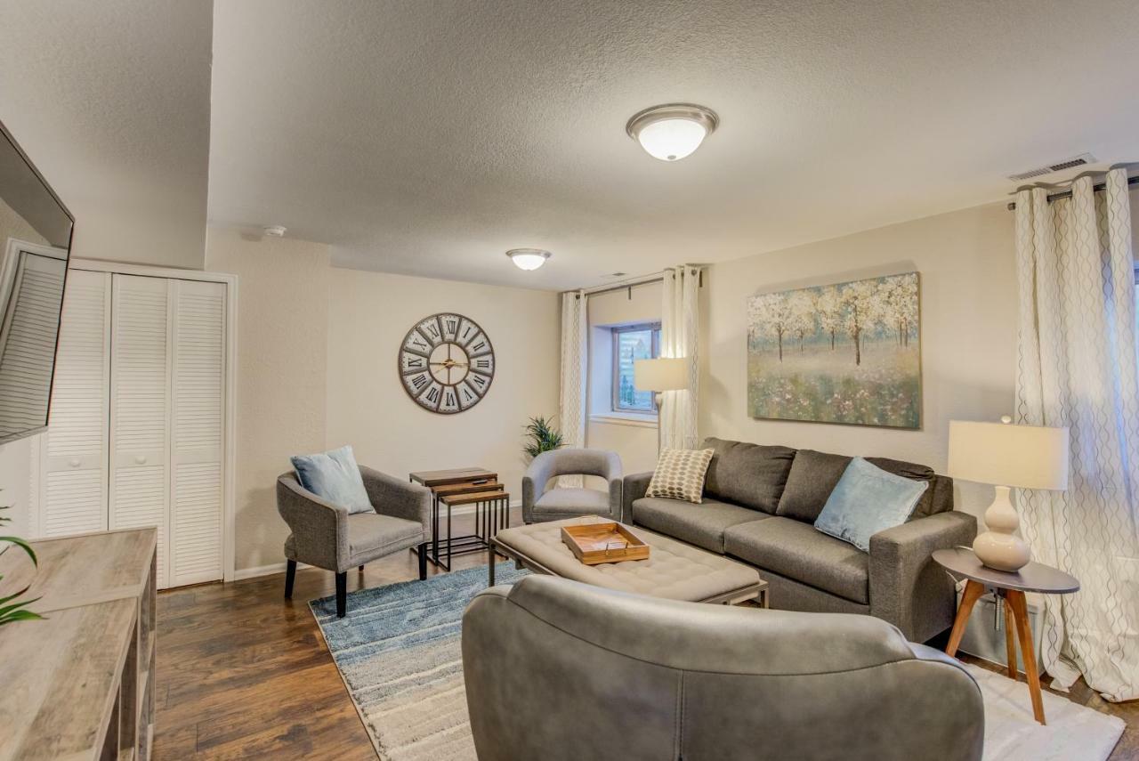 Cozy 4br House With Peak Views In Holiday home