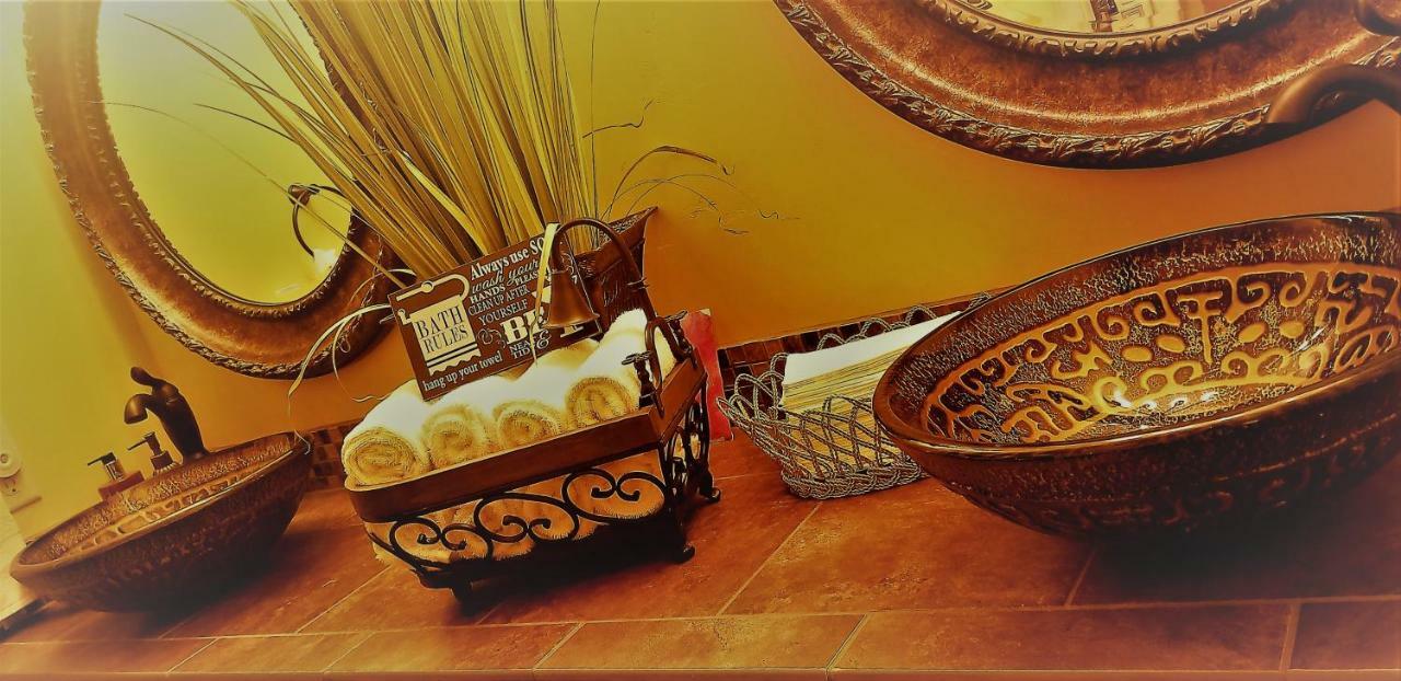 Chateau Du Pikes Peak, A Tuscany Retreat Bed & Breakfast Colorado Springs
