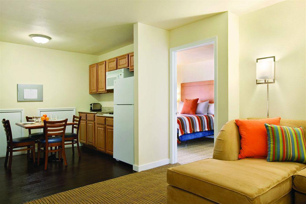 Hyatt House - Village Hotel