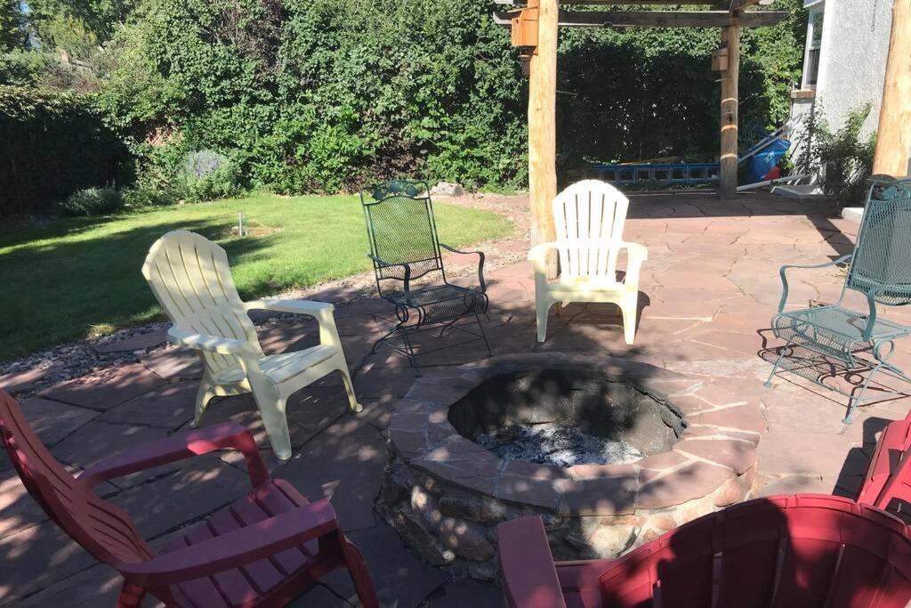 Charming Remodeled Golf Course Area Holiday home Colorado Springs