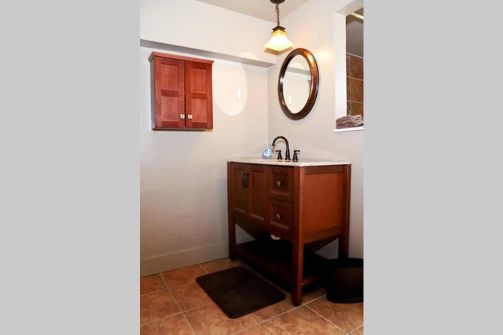 Holiday home Charming Remodeled Golf Course Area *