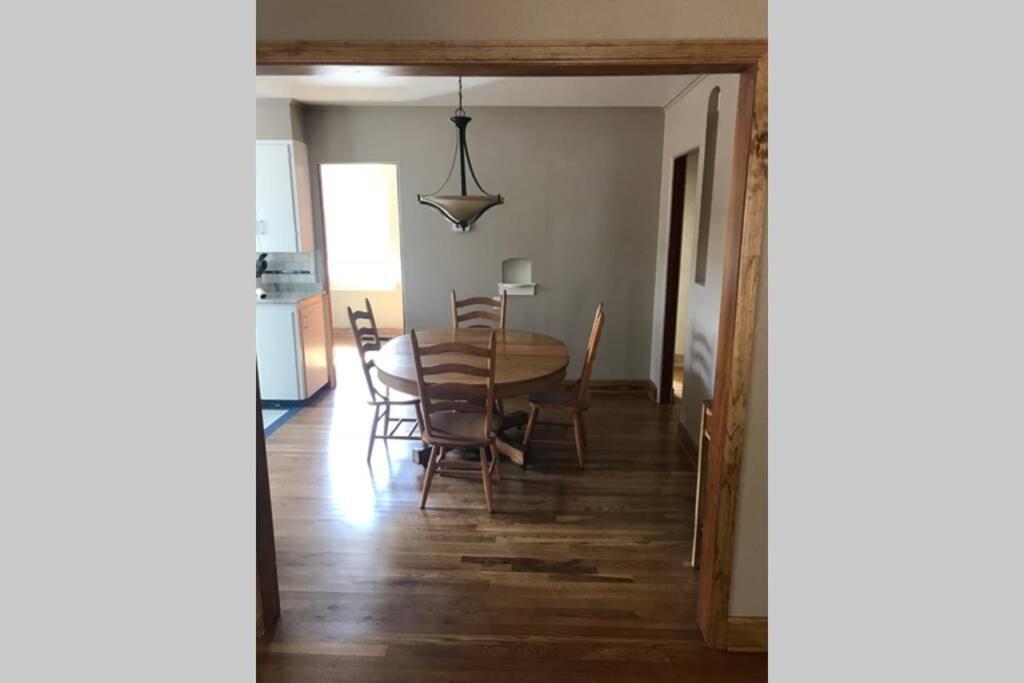 Charming Remodeled Golf Course Area Colorado Springs