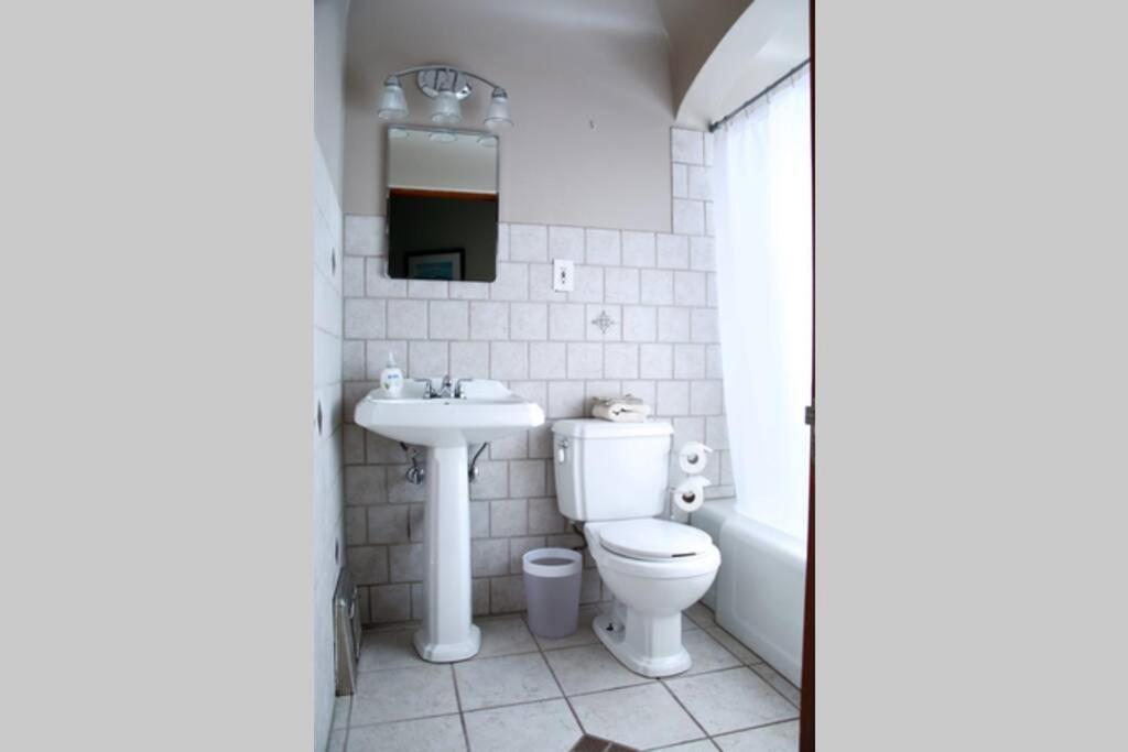 Holiday home Charming Remodeled Golf Course Area *