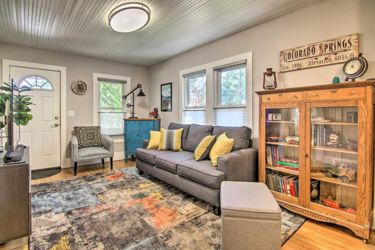 - Walk To Downtown! Holiday home