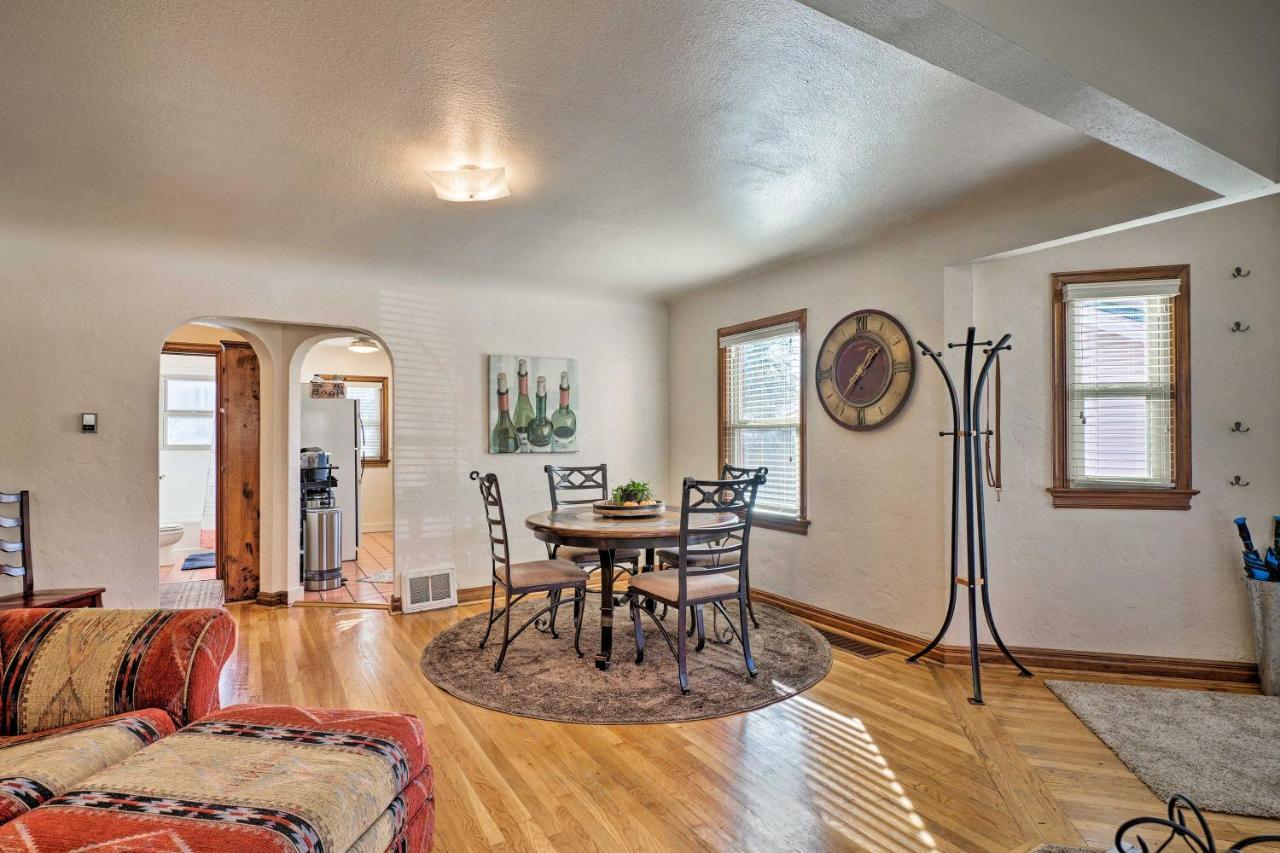 Holiday home Sunny Family With Yard About 1 Mi To Colorado College