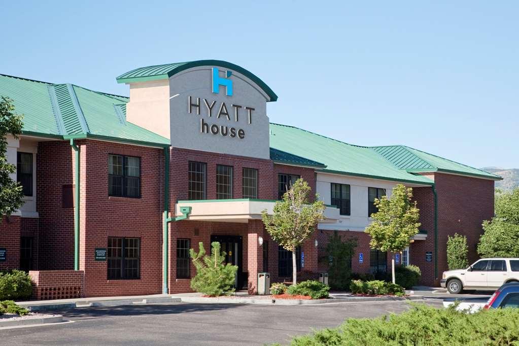 Hyatt House - Village Hotel 3*
