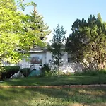 Mystic Portal 420 Guesthouse