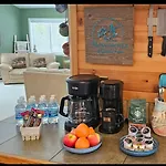 4 Bedroom 3 Bath Home With Hot Tub On 5 Acres