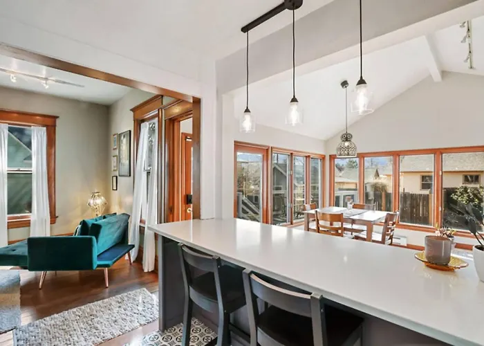3Br Victorian Central Pets Ok Midterm Stay