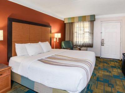 La Quinta By Wyndham Garden Of The Gods Hotel 3*