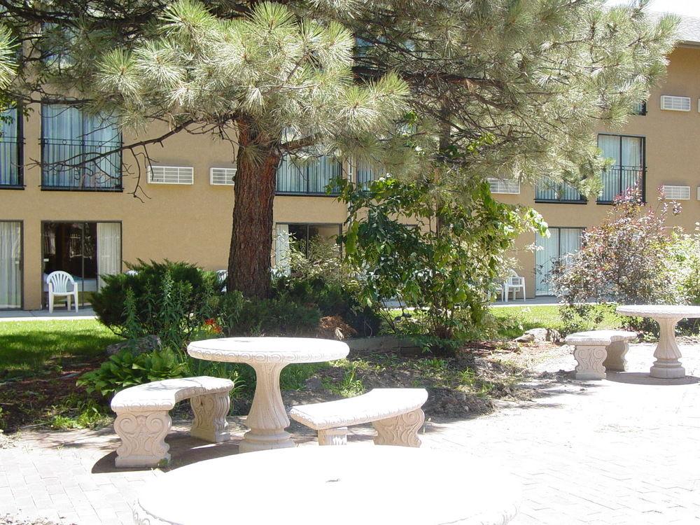 Hotel Clarion & Conference Center Colorado Springs