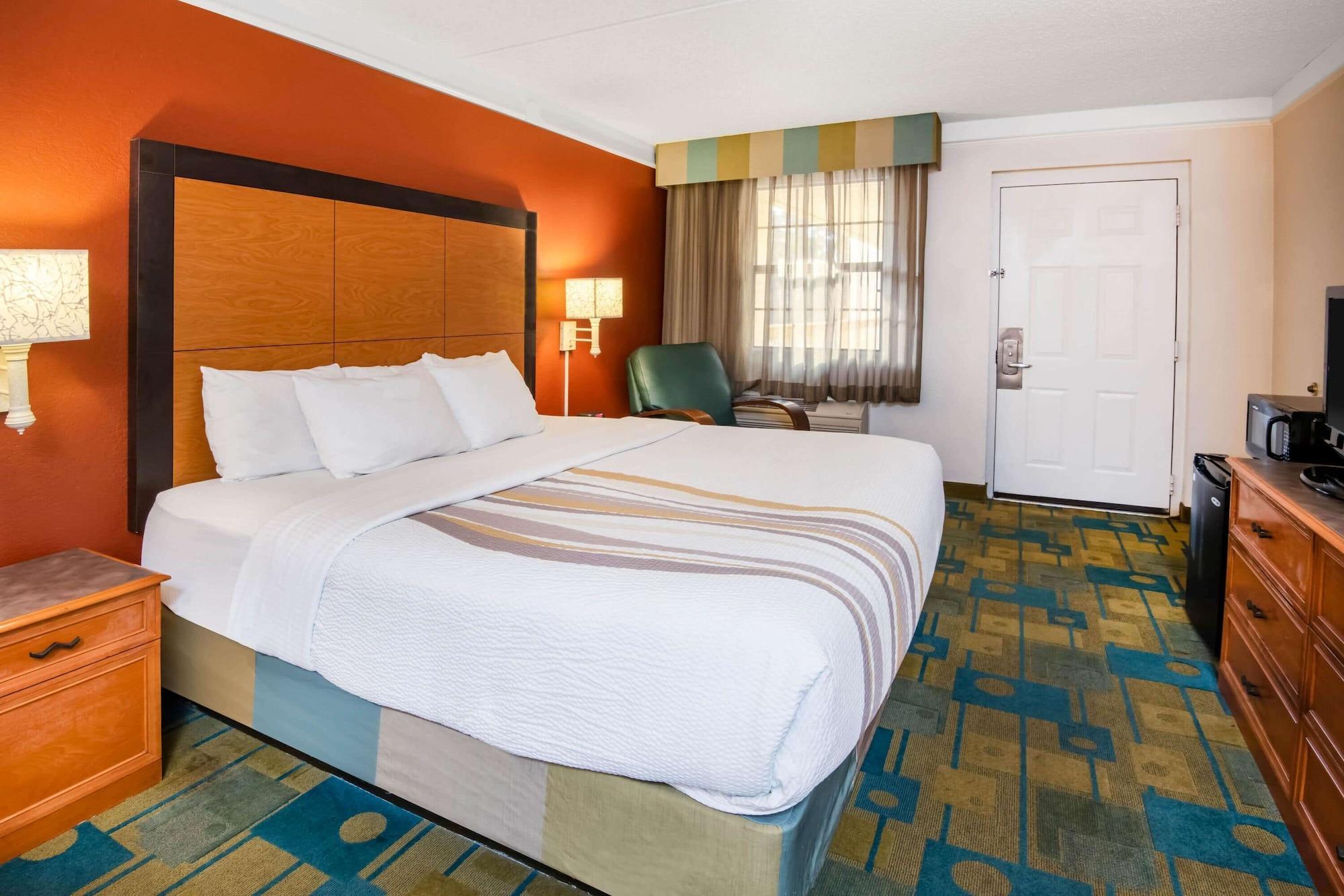 Hotel La Quinta By Wyndham Garden Of The Gods 3*