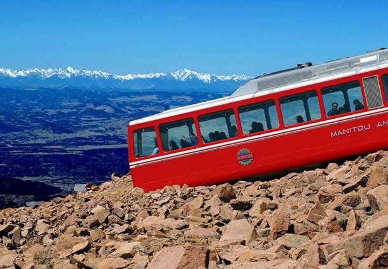 Fairfield And By Marriott Colorado Springs North Air Force Academy Hotel 3*