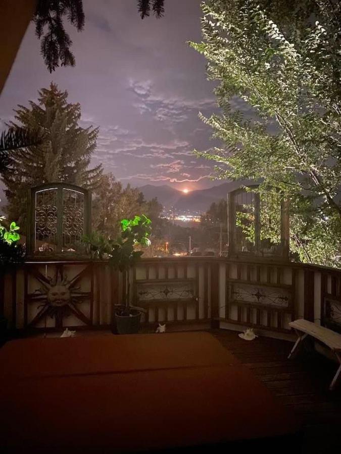 Mystic Portal 420 Guest house