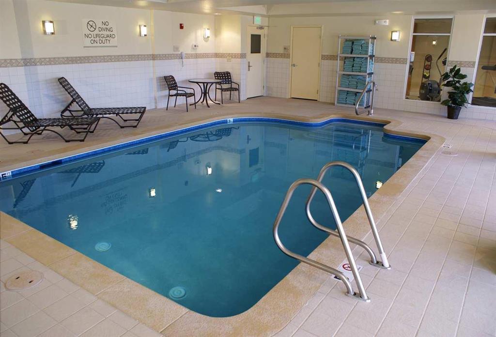 Hotel Hilton Garden Airport