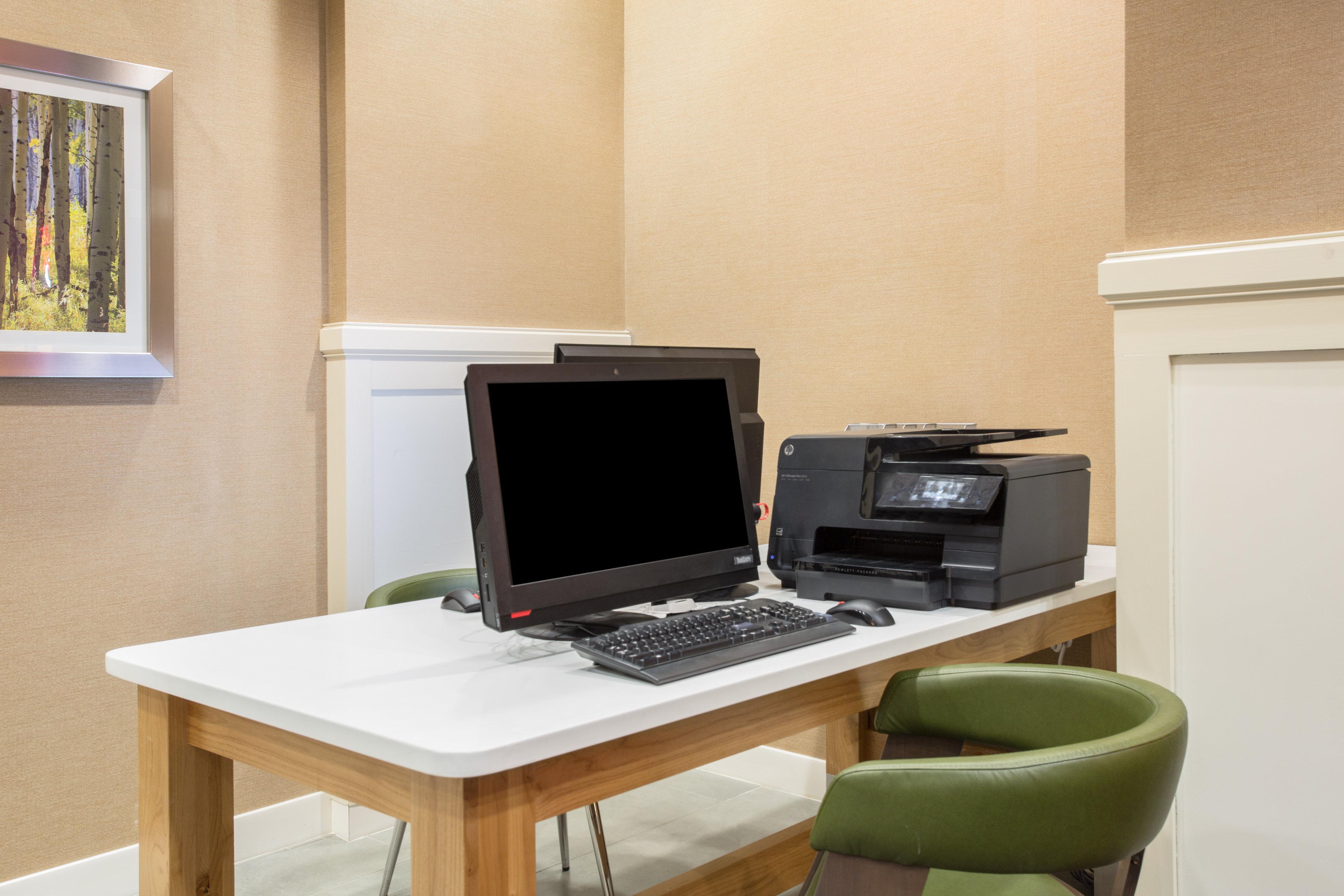 Hotel - Airport By Ihg