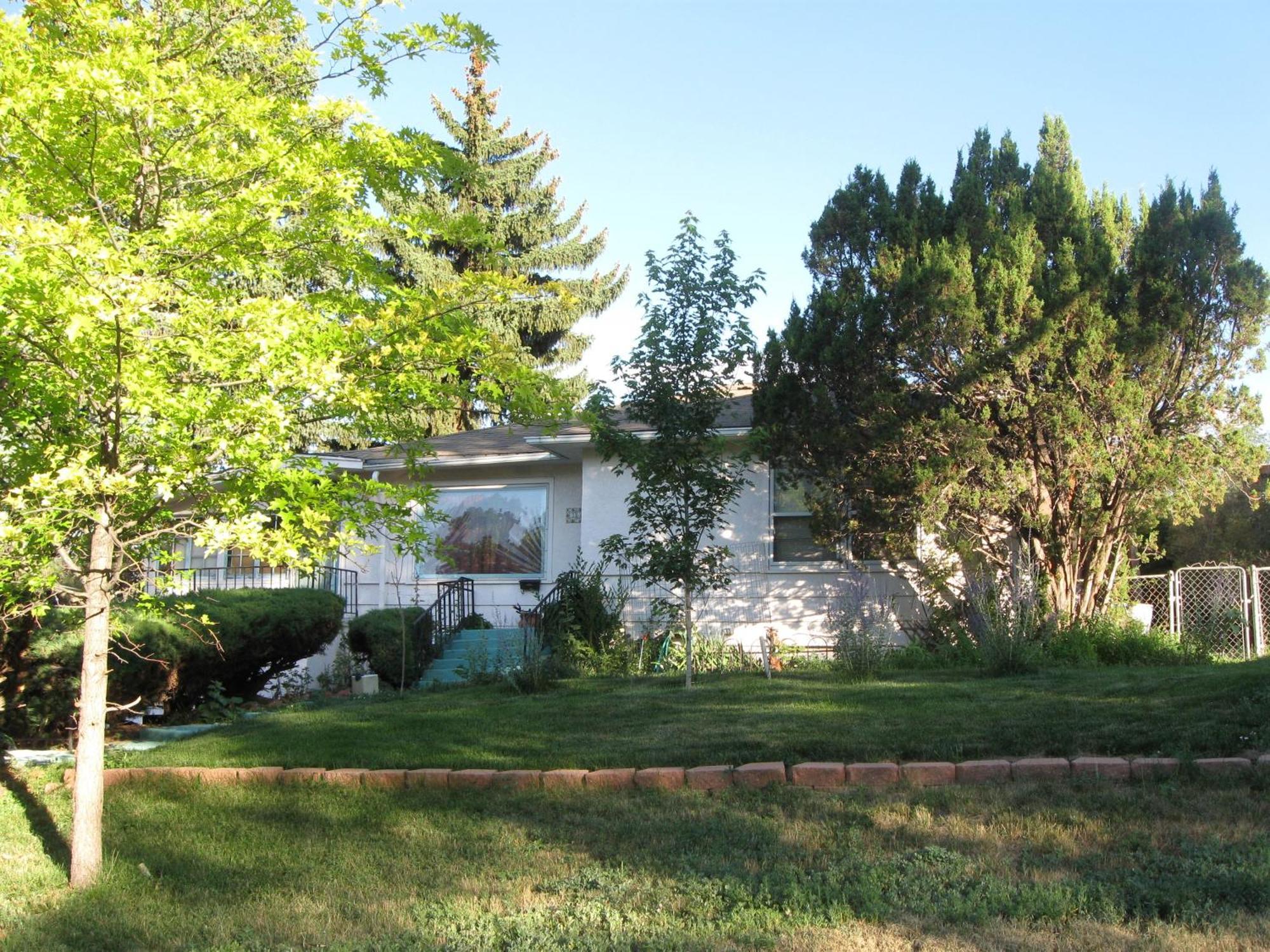 Mystic Portal 420 Guest house 4*