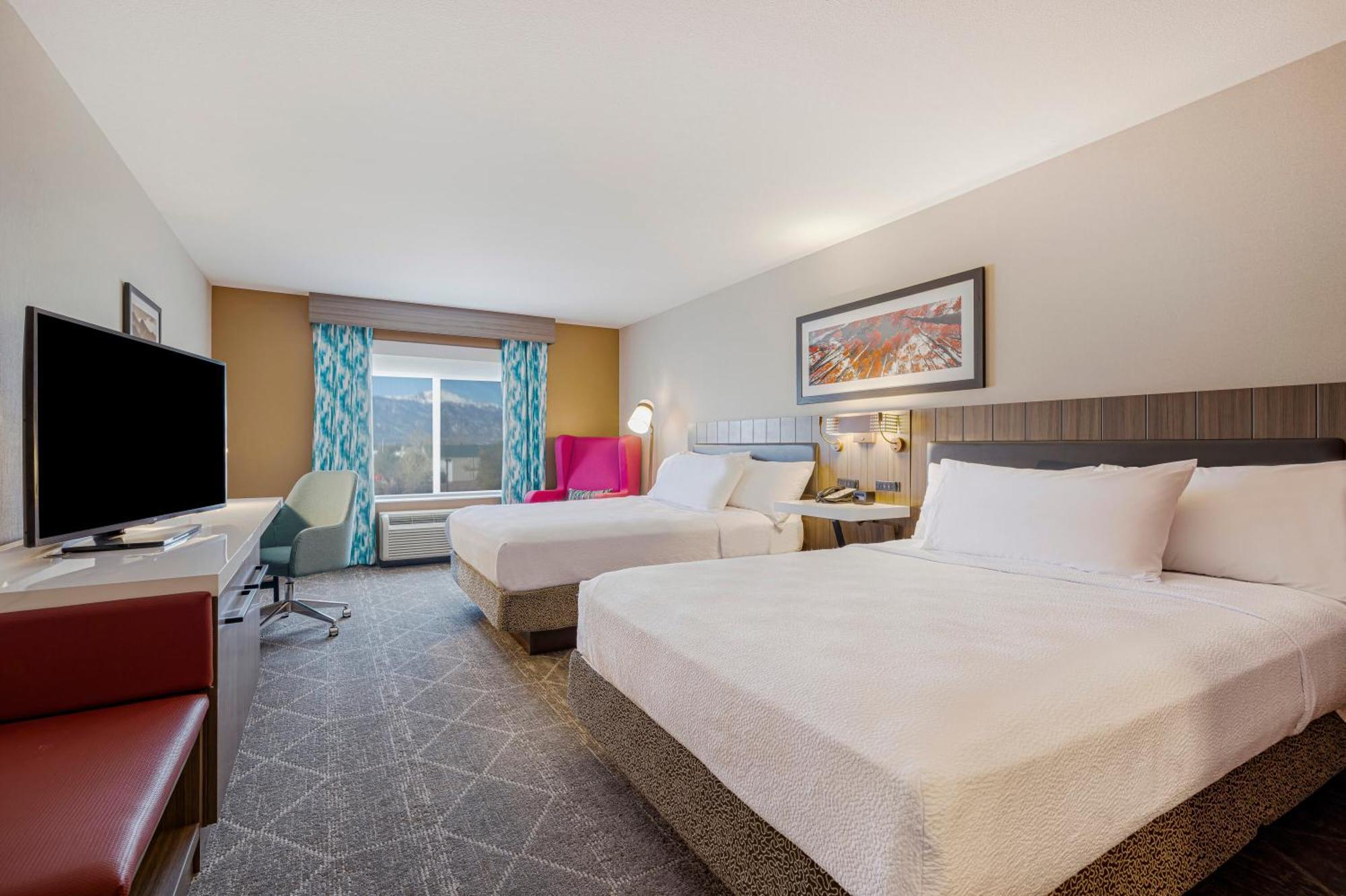 Hilton Garden Airport 3*