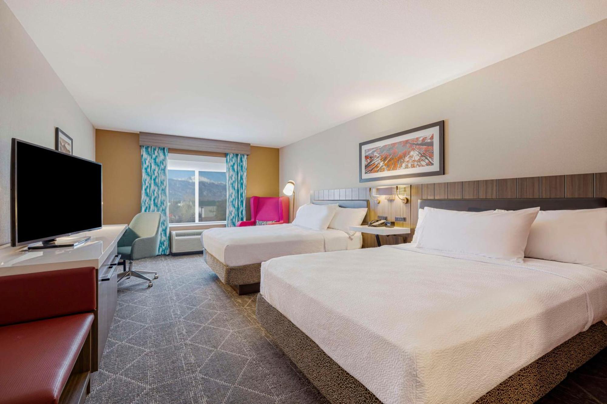 Hilton Garden Airport 3*