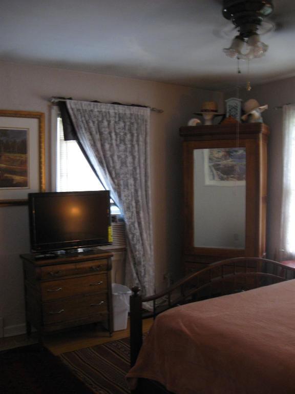 Guest house Mystic Portal 420