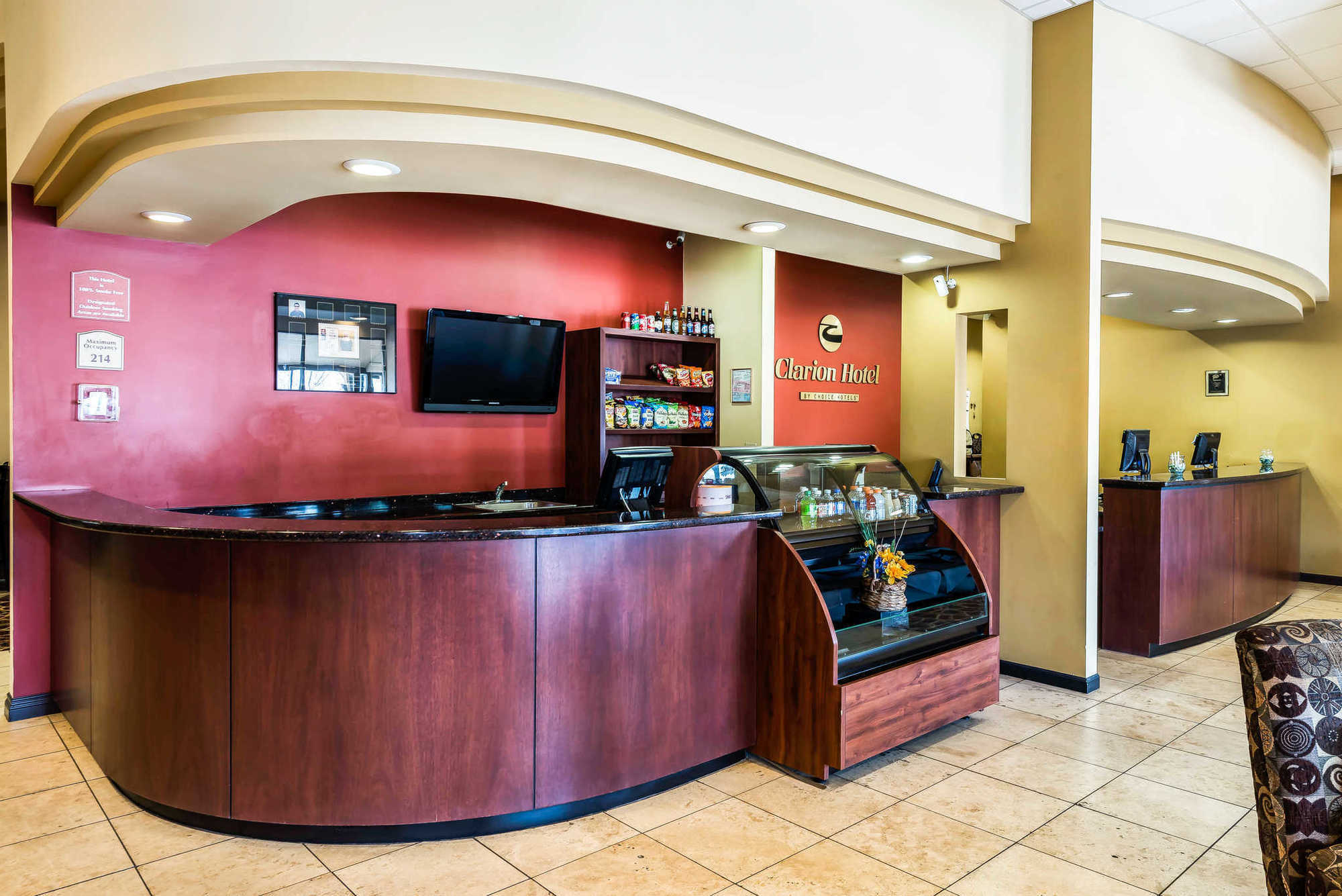 Clarion & Conference Center Hotel