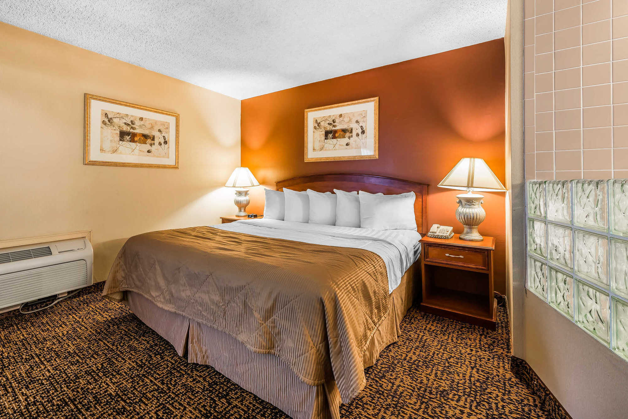 Clarion & Conference Center 3* Colorado Springs