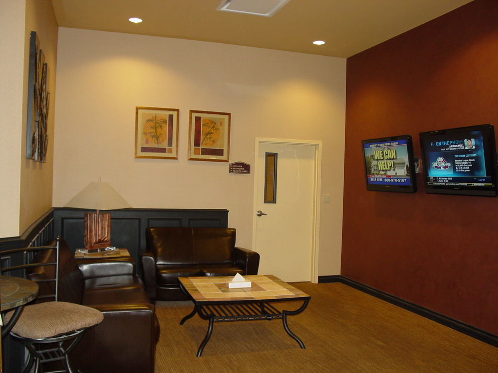 Clarion & Conference Center Hotel