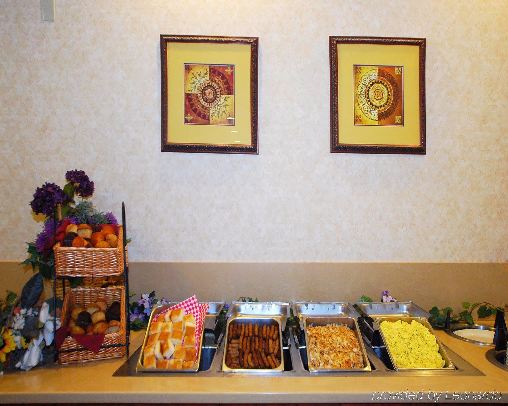 Clarion & Conference Center Hotel