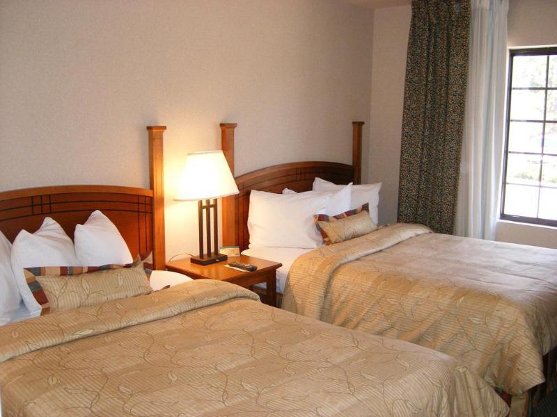 Hotel Staybridge North By Ihg 3*