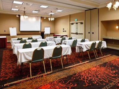- Airport By Ihg Colorado Springs
