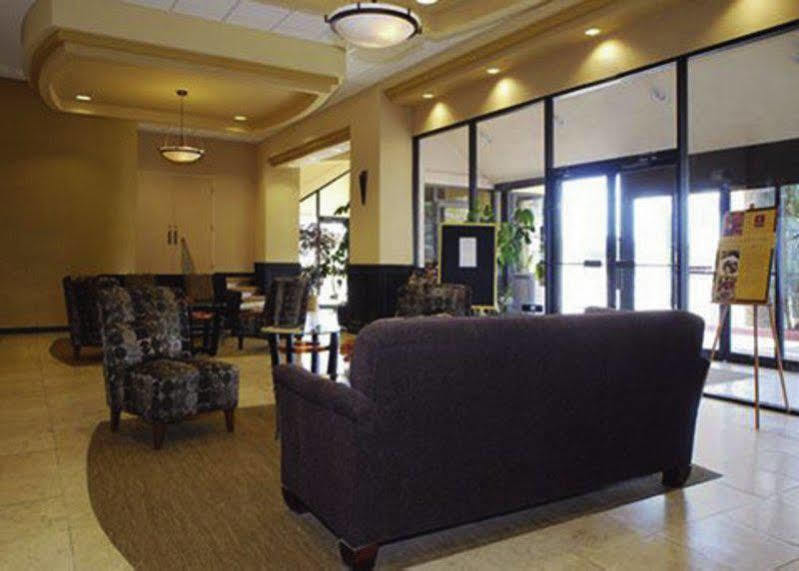 Clarion & Conference Center 3* Colorado Springs