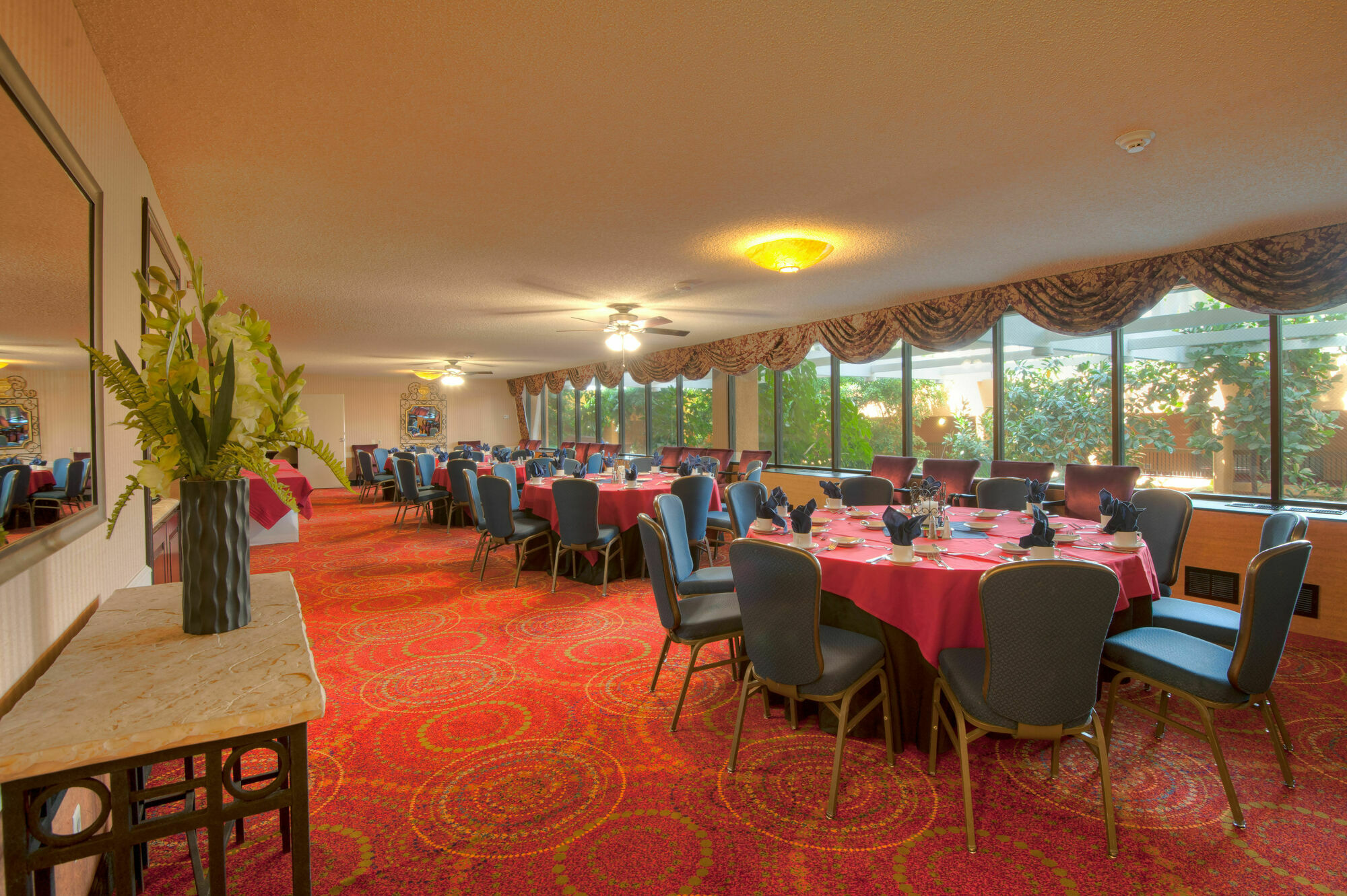 Alta Hotel 3*