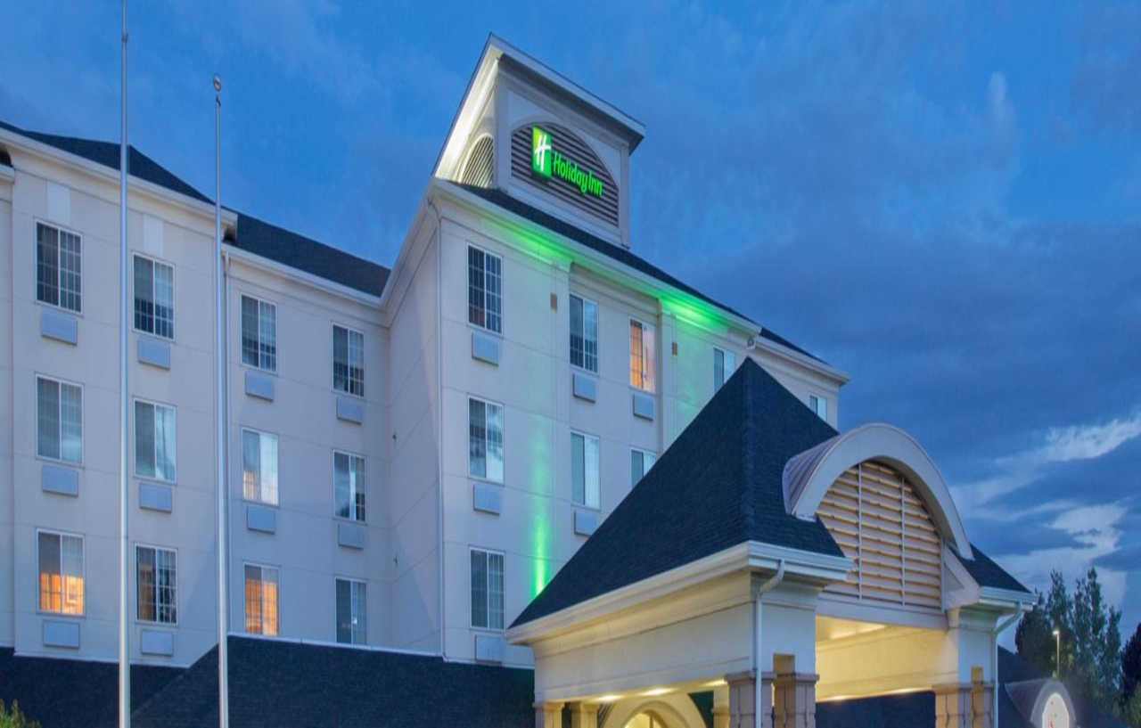 - Airport By Ihg Hotel 3*