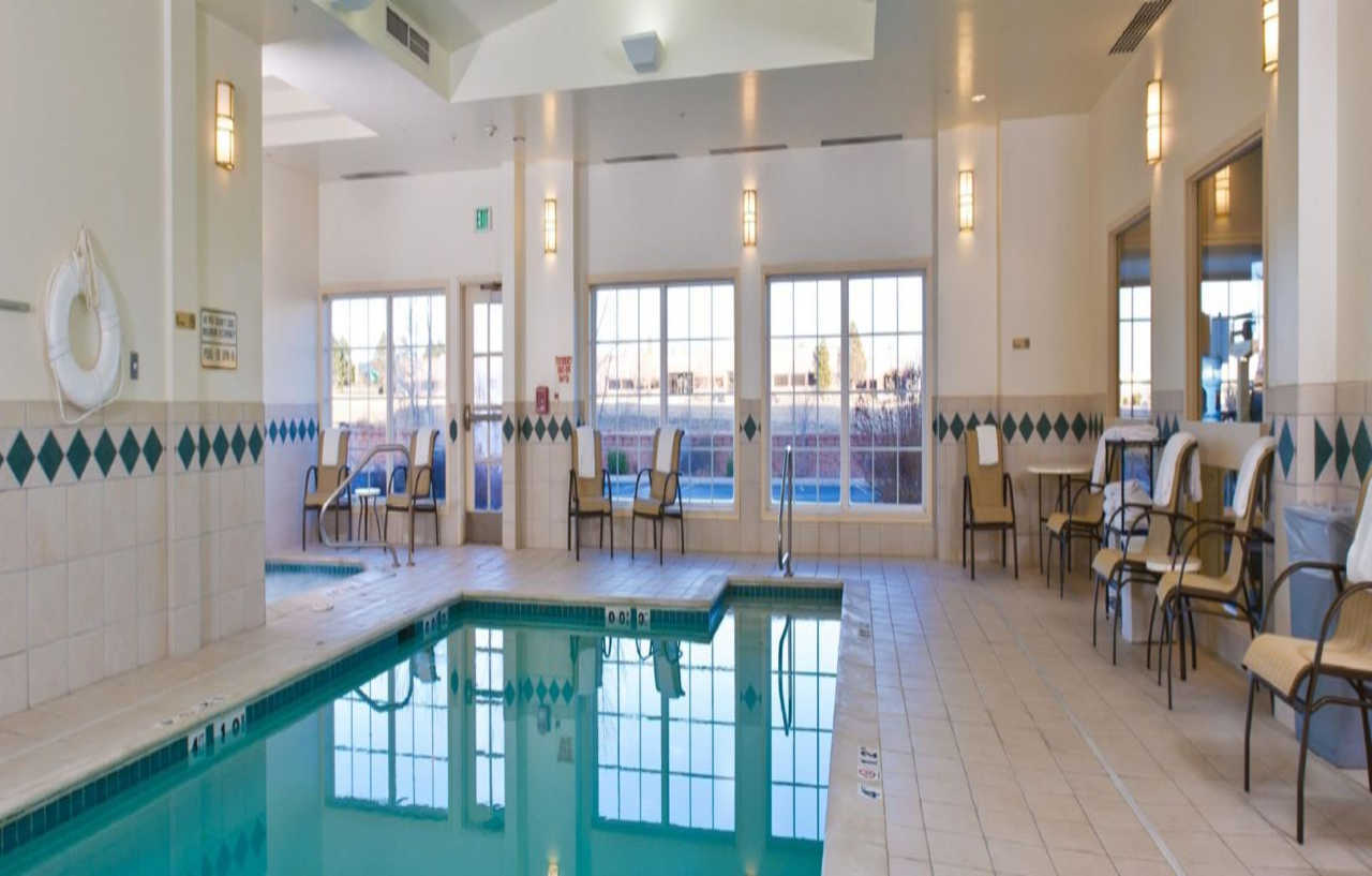 - Airport By Ihg Hotel Colorado Springs