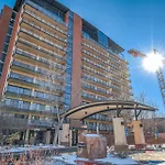Chic Skyview Studio Downtown Colorado Springs