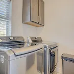 4Br Urban Rooftop Patio With Views