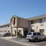 Super 8 By Wyndham Colorado Springs Airport