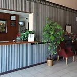 Super 8 By Wyndham Colorado Springs Airport