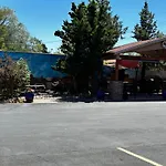 Rainbow Lodge And Inn