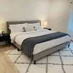 Brand New Basement Apt With Hot Tub
