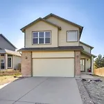 Family Home With Yard In Colorado Springs