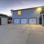 Occ Complex Mountain View Prime Location