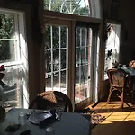 Old Town Guesthouse B & B