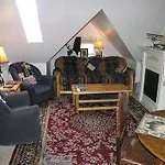 Lennox House Bed & Breakfast