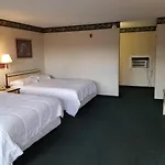 Travelstar Inn & Suites