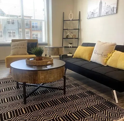 Luxury Apartment Colorado Springs