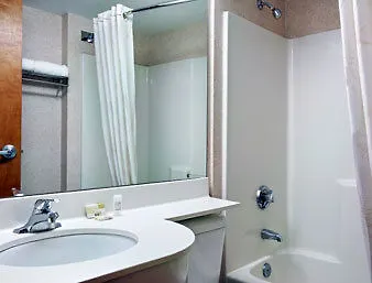 Best Western Plus Peak Vista Inn & Suites