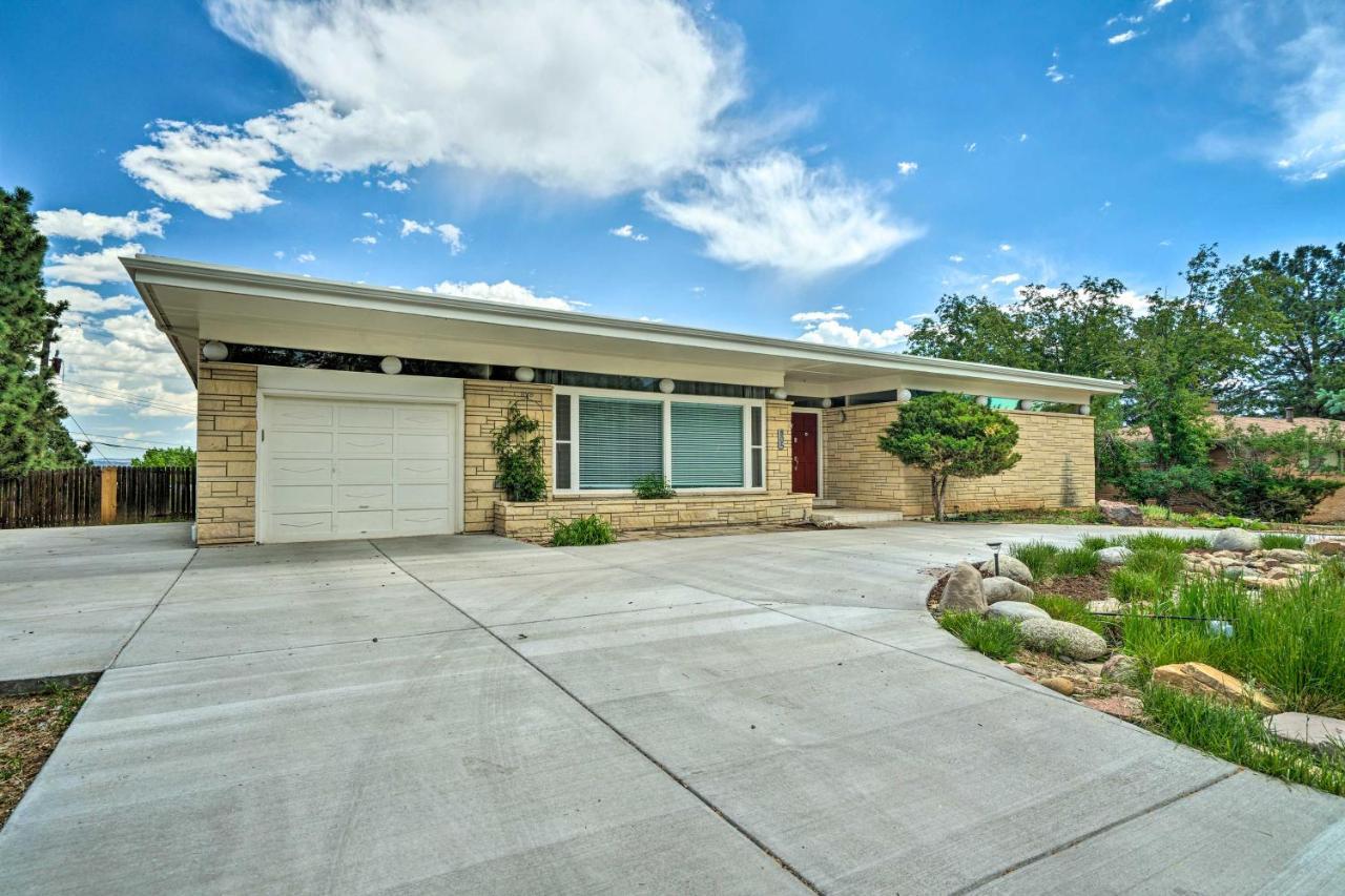 Pet-friendly Co Springs With Koi Pond And Patio Holiday home *