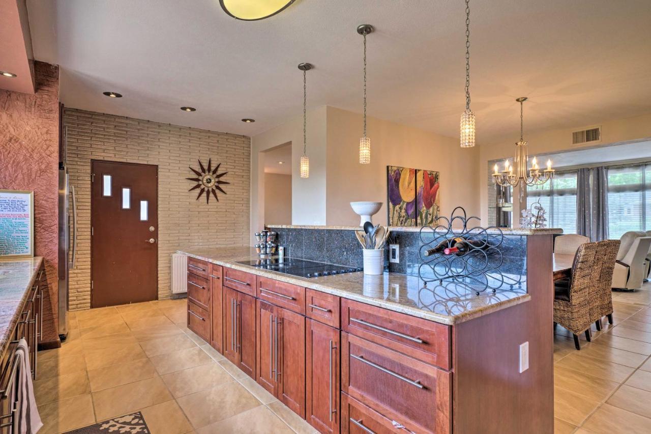 Pet-friendly Co Springs With Koi Pond And Patio Holiday home
