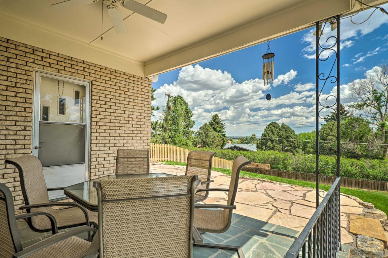 Pet-friendly Co Springs With Koi Pond And Patio